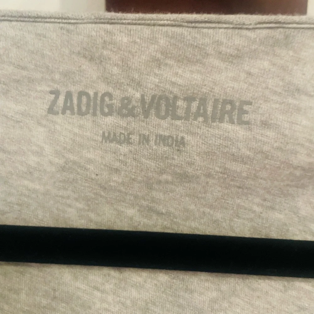 Zadig & Voltaire Gray Skull Print Women's Long Sleeve Tee - Picture 3 of 4